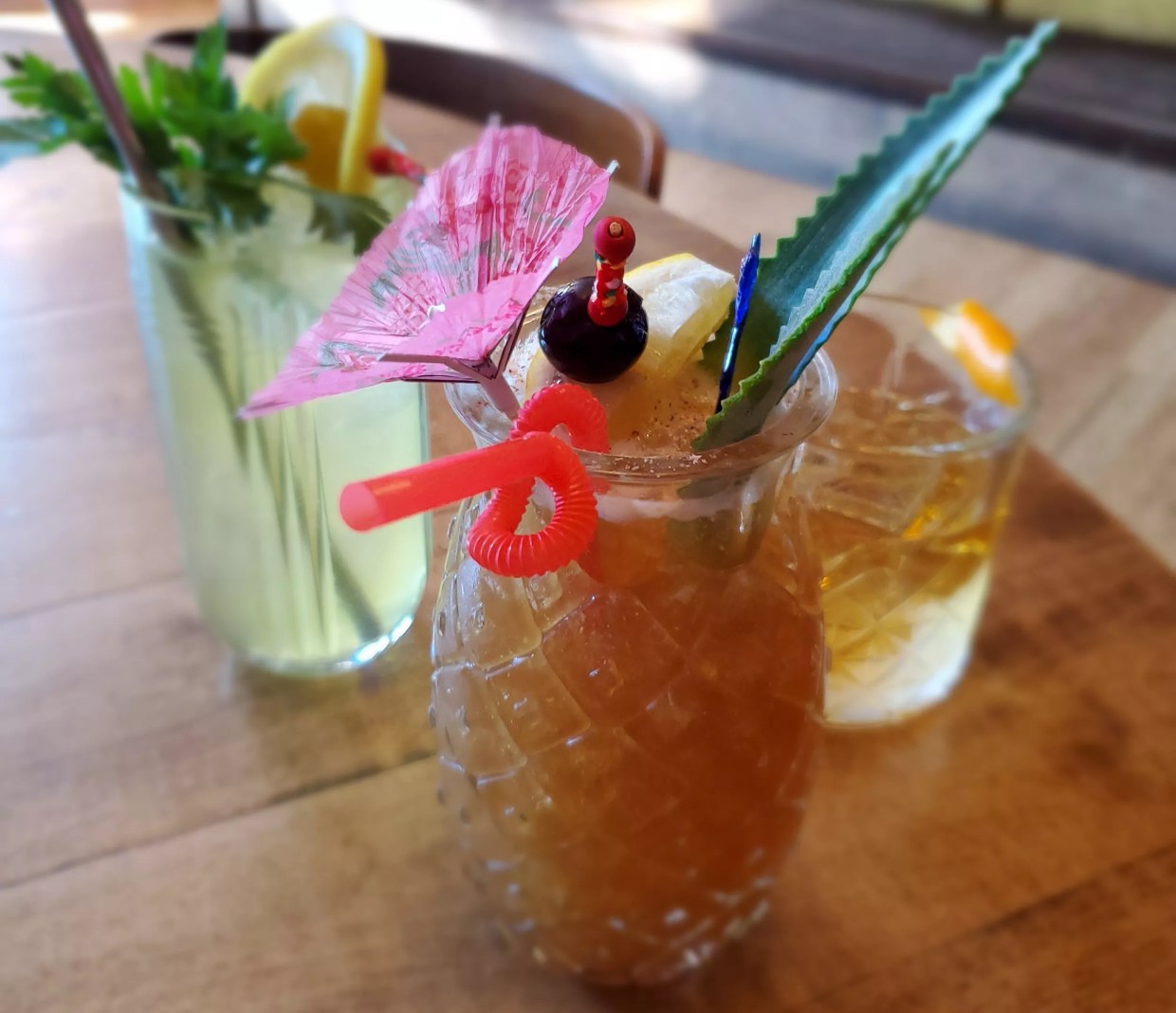 Hello, Happy Hour: Unwind With a Burger and Draft Cocktails at Brass Tacks