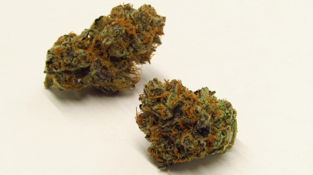 Why Colorado Tokers Love Mandarin Temple