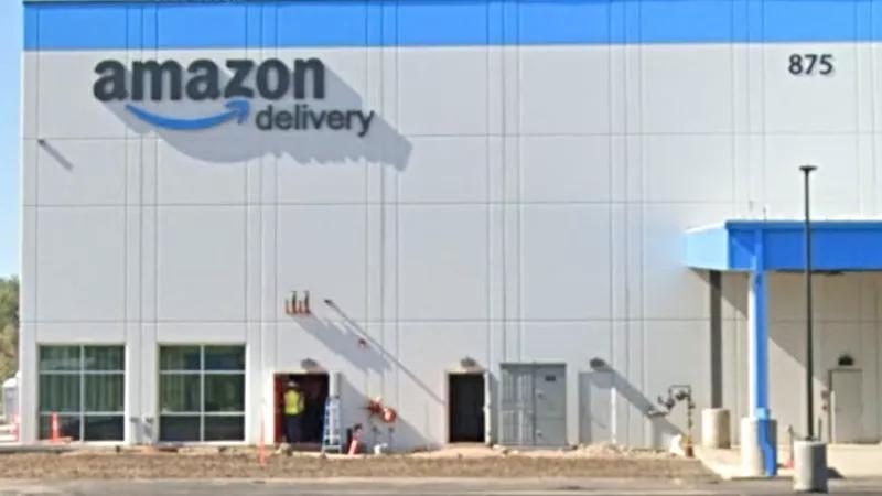 More Than 300 Amazon Workers Infected in Nine COVID Outbreaks