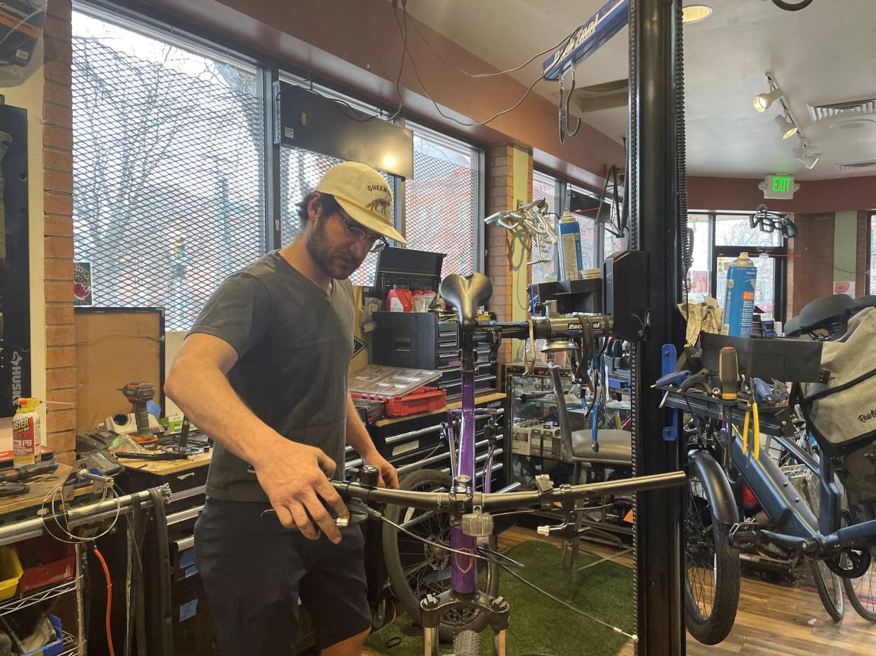 Z Cycle Bike Shop’s Landlord Asks Business to Hit the Brakes in Lease Dispute
