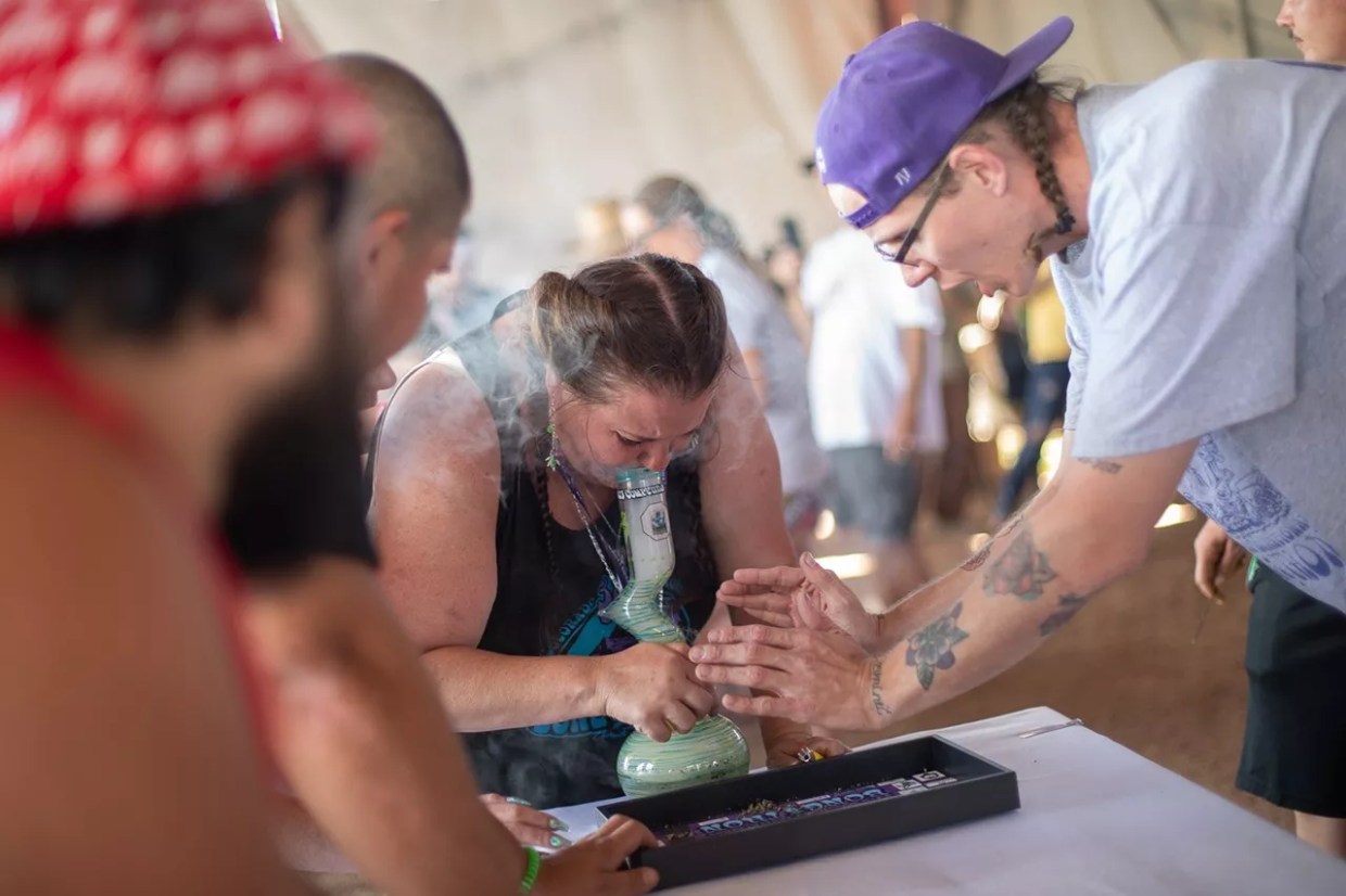 Pot-Smoking Competitors Burn Through Bowls at the Bong-A-Thon