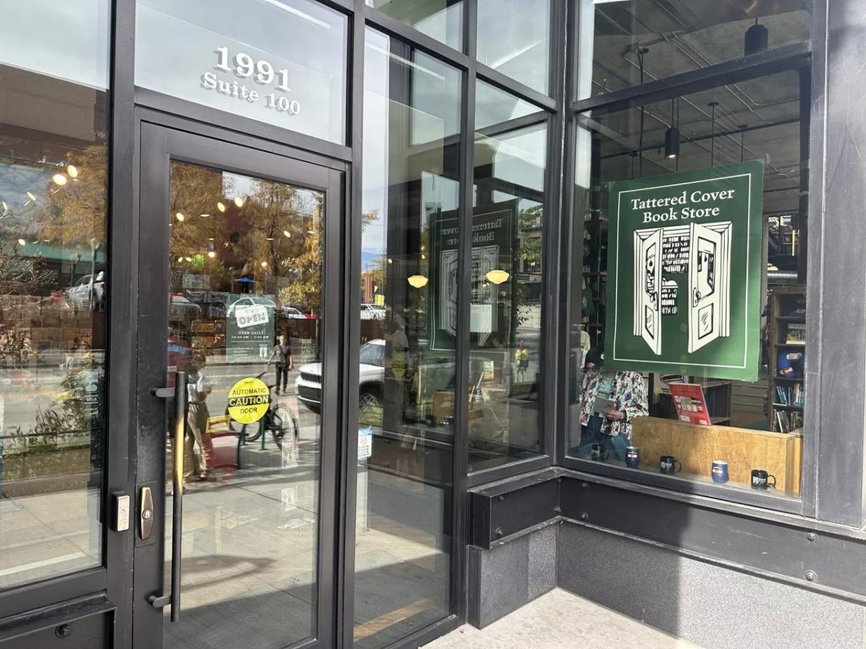 entrance to bookstore, now closed