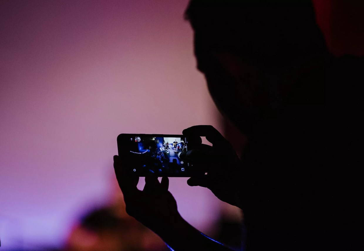 Are Colorado Legislators Doing Enough to Address AI Deepfakes?