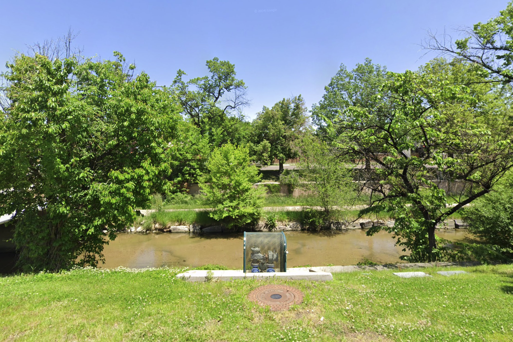 Body of 42-Year-Old Stabbing Victim Pulled From Cherry Creek in Denver