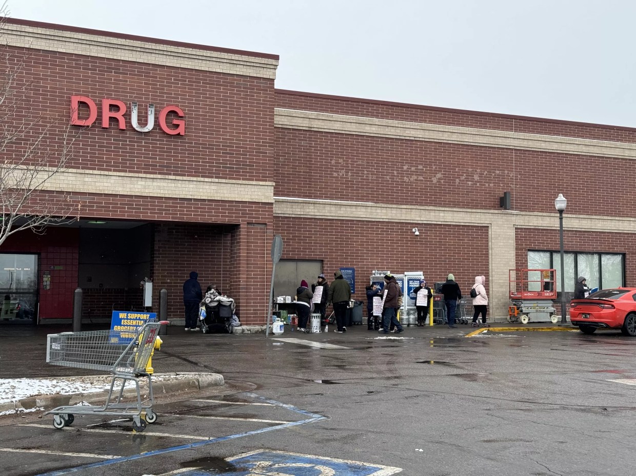 Striking King Soopers workers in sloans lake