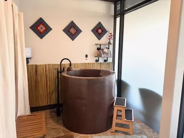 Five Unique Spas Around Denver: Robot Massages, Japanese Head Spas and More