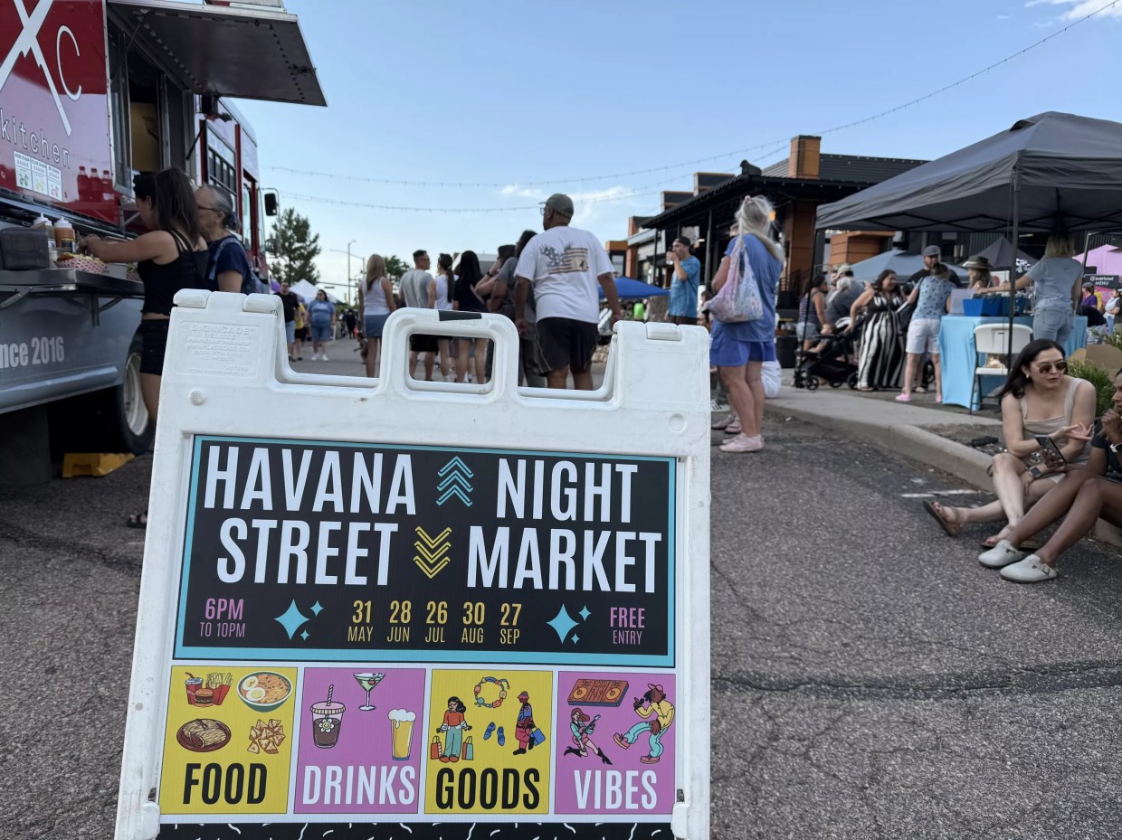 Eat Up Havana: Night Markets Tell the Full Story of Aurora